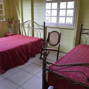 Magnifique à De Bas, Les Saintes Terre-de-Bas